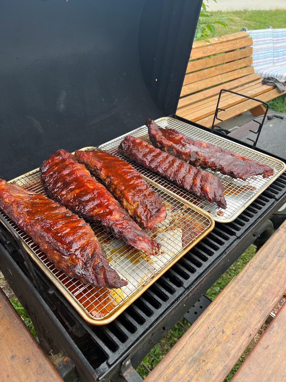 Ribs auf dem Grill